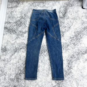 Revice Star Skinny Jeans Medium/Dark Wash Size 27